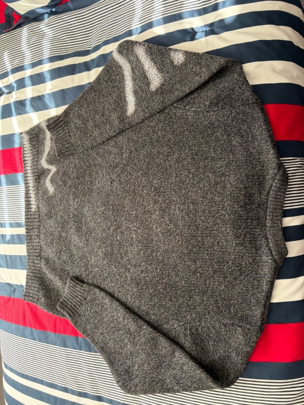 LLBean Ragwool Sweater - Picture 3 of 6